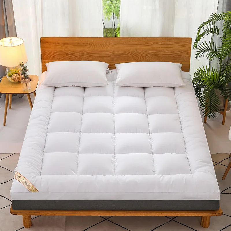 Thicken Fluffy Mattress Toppers Queen  Four Seasons Soft Mattress Pad Fits Twin/Full/Queen/King Home Student Dormitory Bedding NEWFURNITURELOOKS