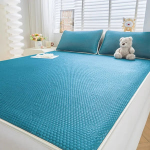 1pc Cool and breathable summer deep blue thin mattress  dormitory apartment special anti slip bottom quilted soft cushion NEWFURNITURELOOKS