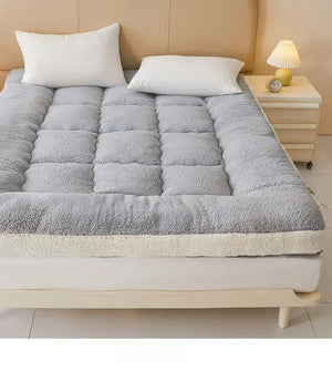 Thicken Winter Warm Lamb Cashmere Mattress High Quality Household Soft Pad Tatami Floor Mat Student Dormitory Single Mattresses NEWFURNITURELOOKS
