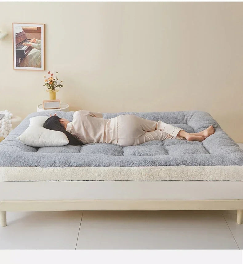 Thicken Winter Warm Lamb Cashmere Mattress High Quality Household Soft Pad Tatami Floor Mat Student Dormitory Single Mattresses NEWFURNITURELOOKS