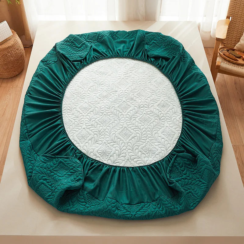 Waterproof Quilted Mattress Protector Breathable Mattress Cover Anti-mite Anti-bacterial Fitted Bed Sheet No Pillowcase NEWFURNITURELOOKS