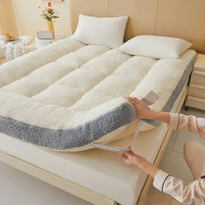 Thicken Winter Warm Lamb Cashmere Mattress High Quality Household Soft Pad Tatami Floor Mat Student Dormitory Single Mattresses NEWFURNITURELOOKS