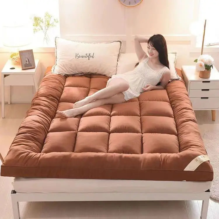 Thicken Fluffy Mattress Toppers Queen  Four Seasons Soft Mattress Pad Fits Twin/Full/Queen/King Home Student Dormitory Bedding NEWFURNITURELOOKS